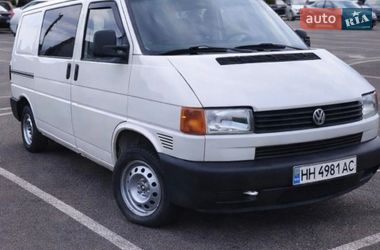 Минивэн Volkswagen Transporter 2000 в Измаиле
