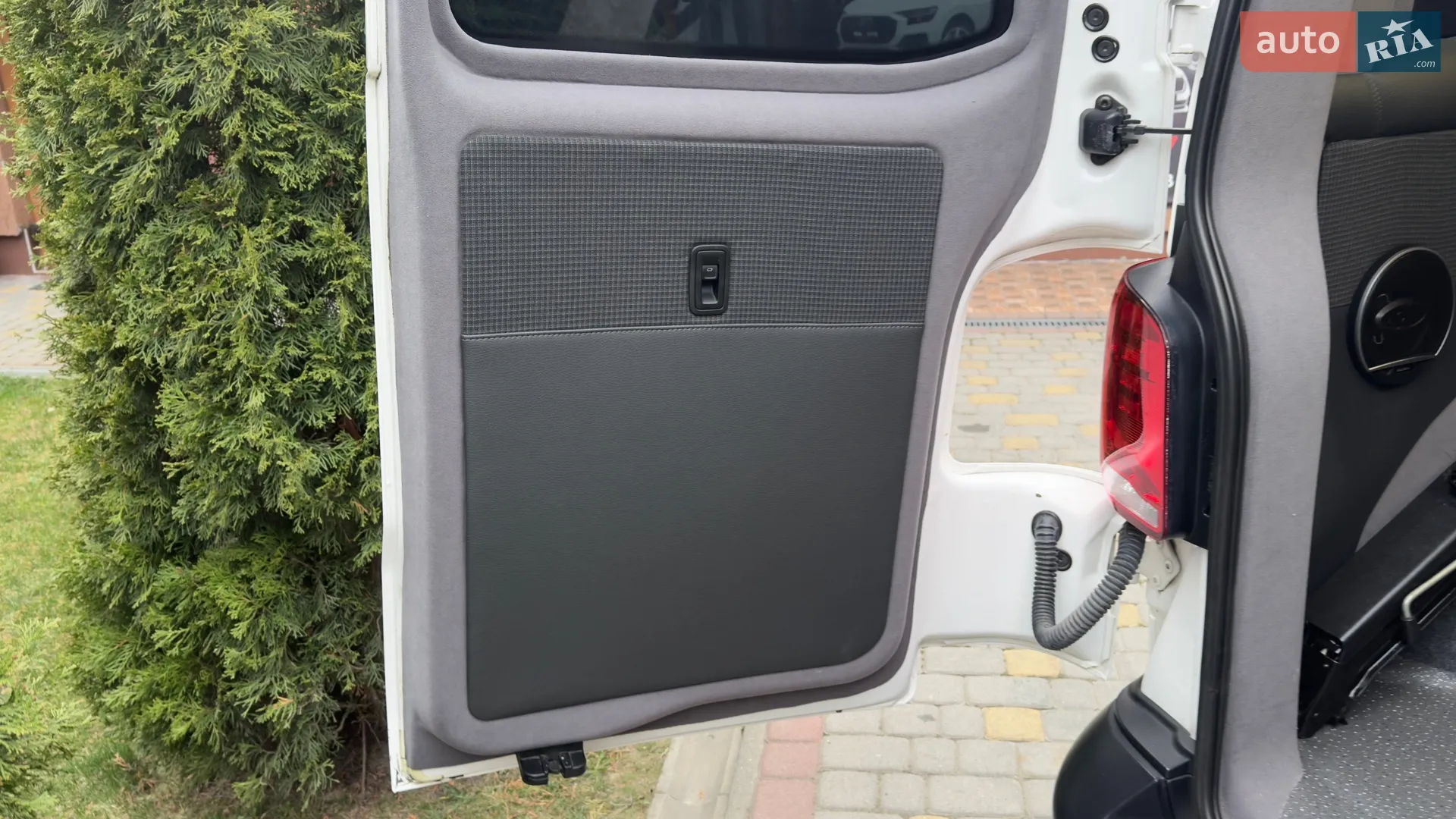 2020 Volkswagen Transporter - мініатюра 34