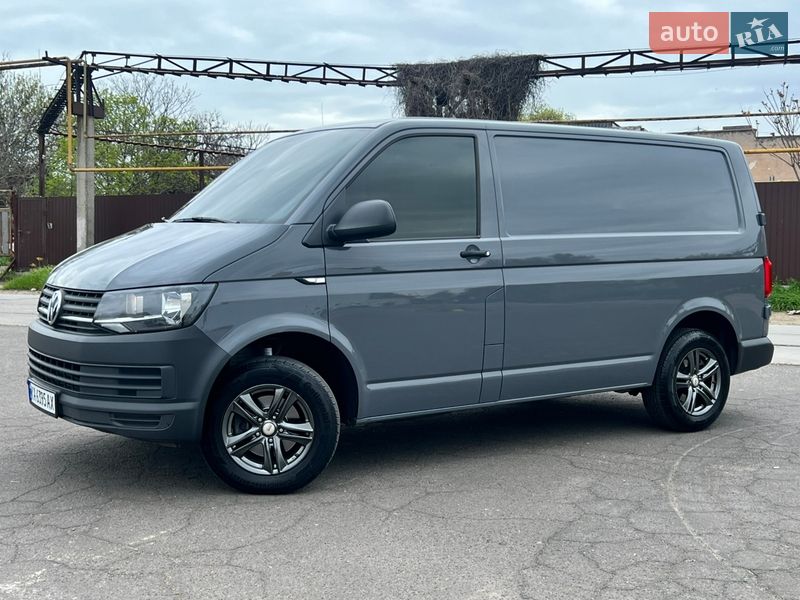 Грузовой фургон Volkswagen Transporter 2019 в Одессе