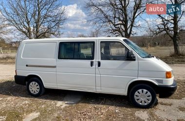 Грузопассажирский фургон Volkswagen Transporter 2001 в Здолбунове