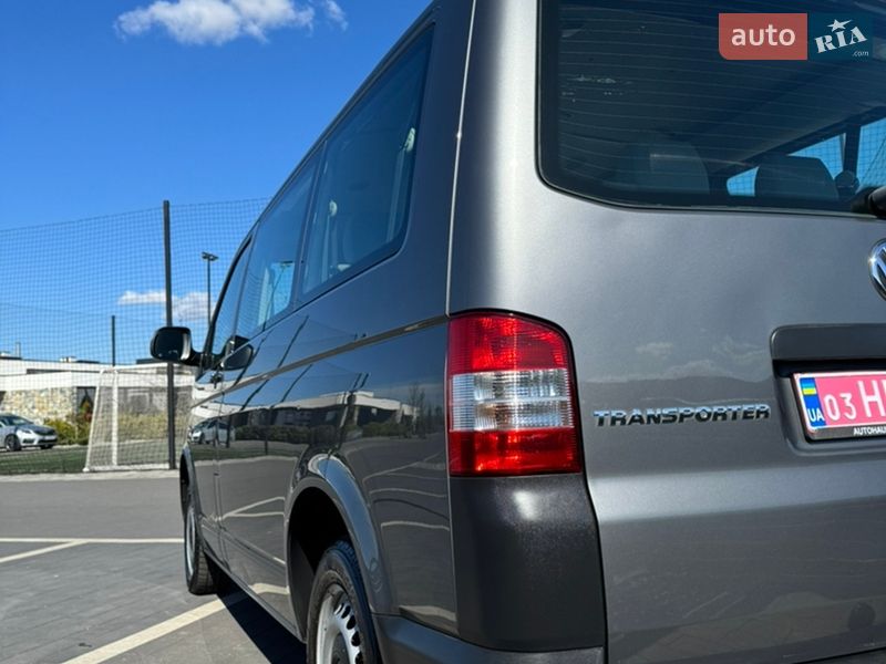 Минивэн Volkswagen Transporter 2015 в Мукачево
