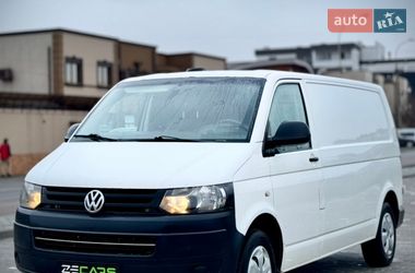 Грузовой фургон Volkswagen Transporter 2010 в Ужгороде