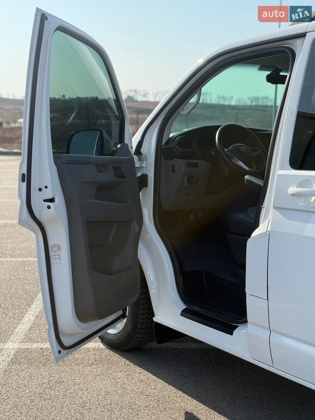2020 Volkswagen Transporter - мініатюра 19