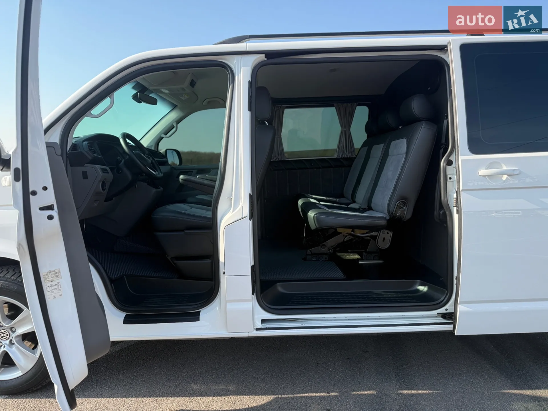 2020 Volkswagen Transporter - мініатюра 23