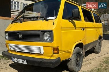 Мінівен Volkswagen Transporter 1985 в Міжгір'ї