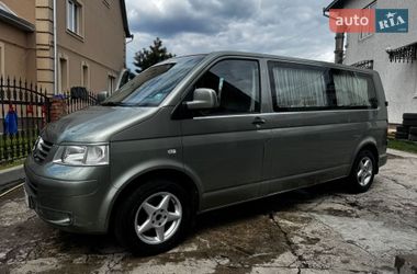 Минивэн Volkswagen Transporter 2005 в Снятине