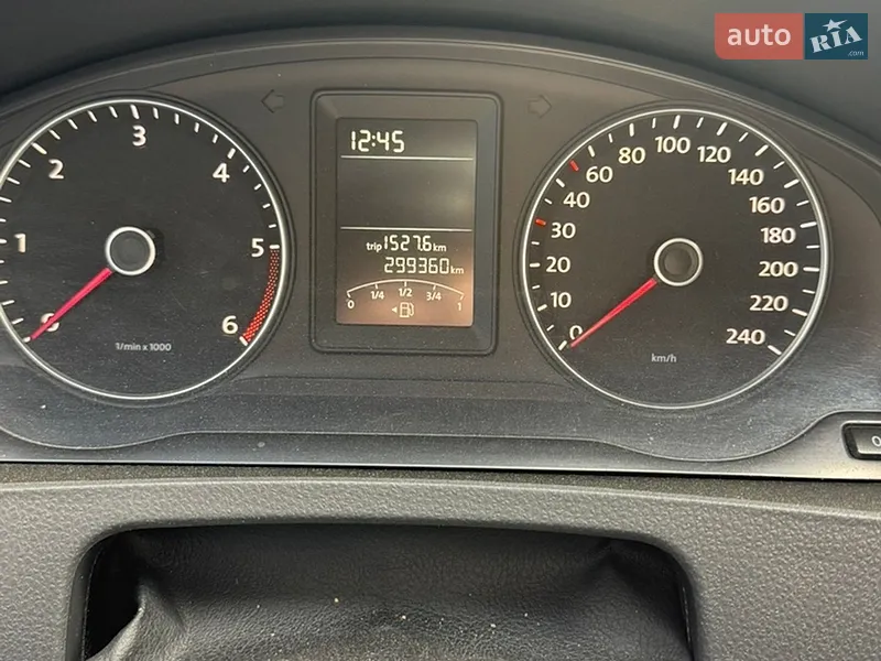 Volkswagen Transporter 2011 VIN WV1ZZZ7HZBH013267 фото оголошення 13 з 31