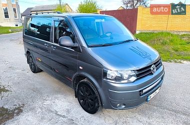 Мінівен Volkswagen Transporter 2010 в Києві
