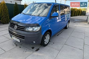 Мінівен Volkswagen Transporter 2012 в Тячеві