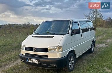 Минивэн Volkswagen Transporter 2001 в Малине