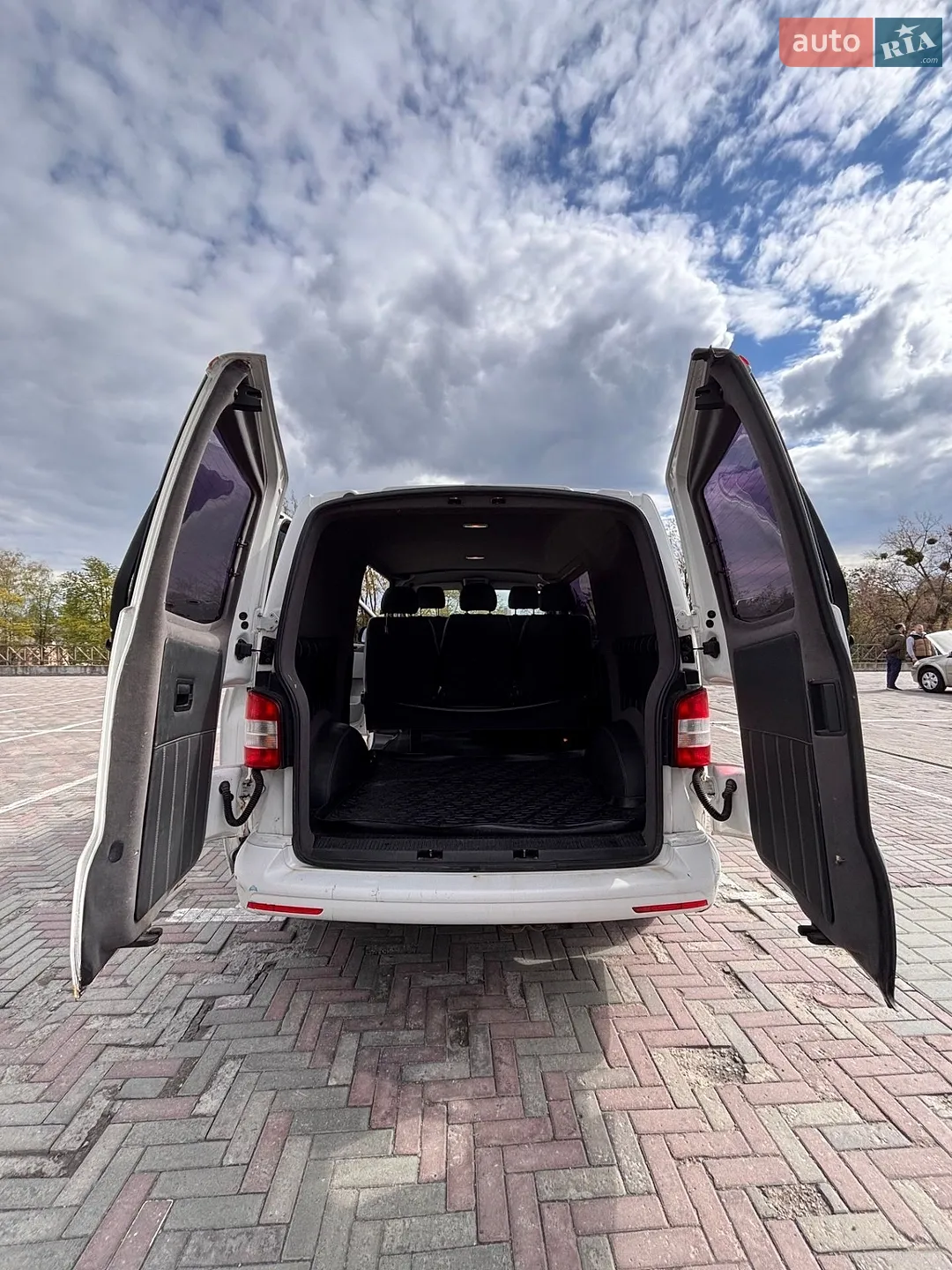 2012 Volkswagen Transporter - мініатюра 28
