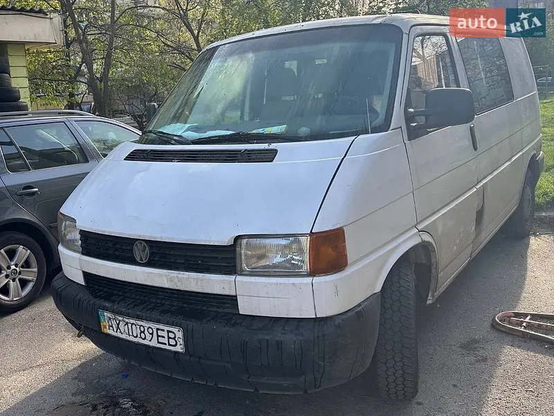Volkswagen Transporter 2000 VIN WV1ZZZ70ZYH128313 фото оголошення 13 з 46