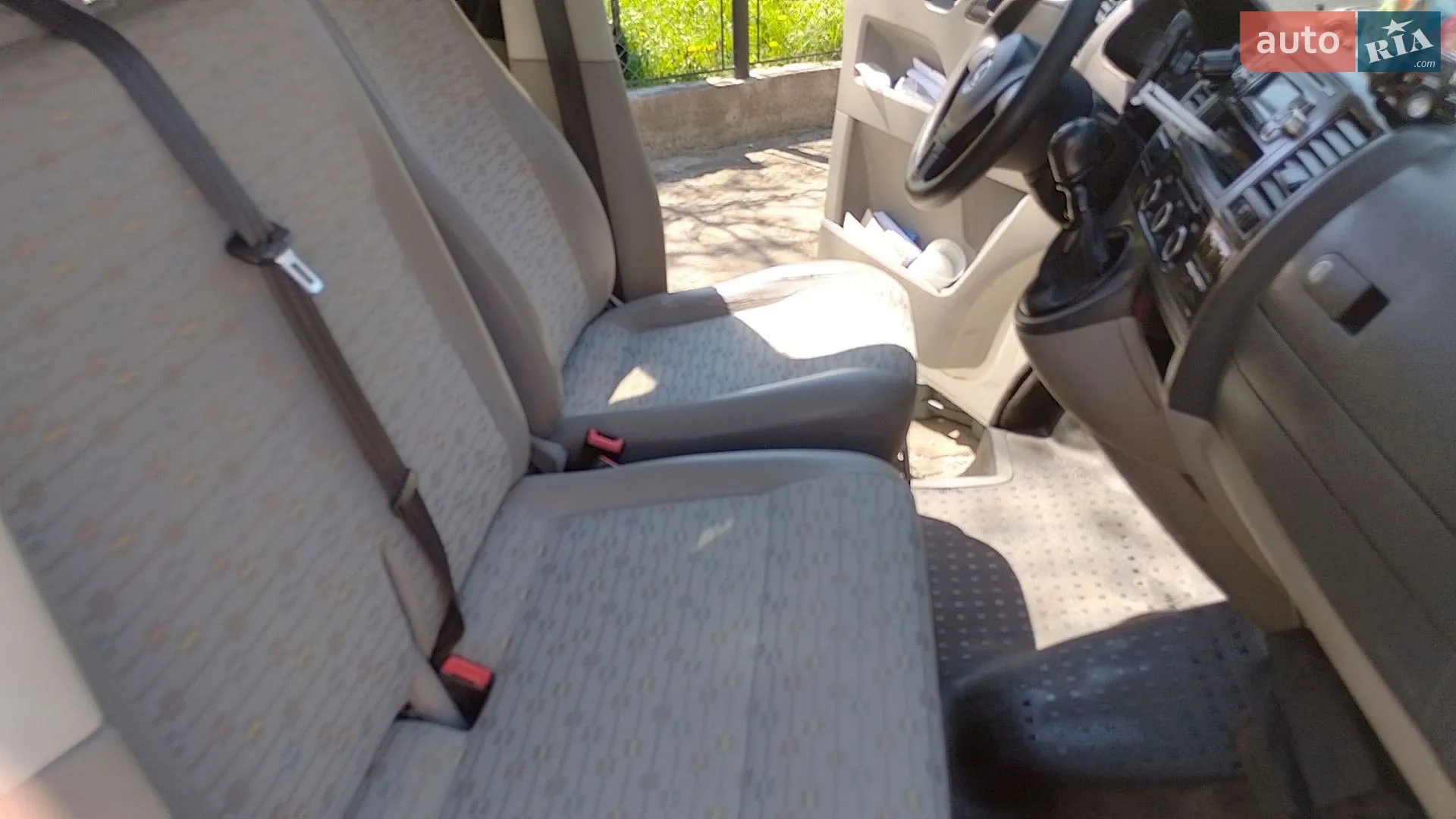 2011 Volkswagen Transporter - мініатюра 12