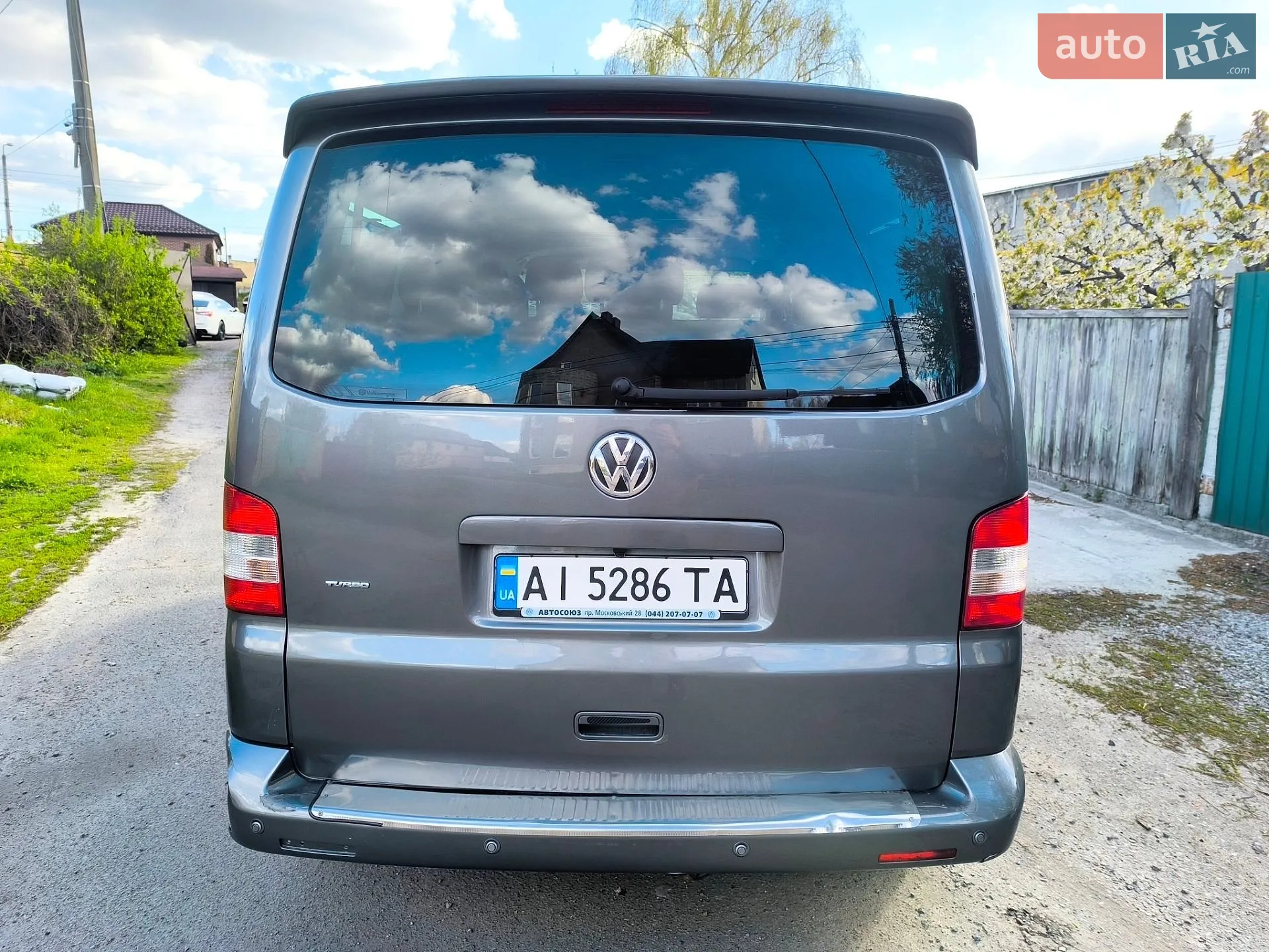 2010 Volkswagen Transporter - мініатюра 9