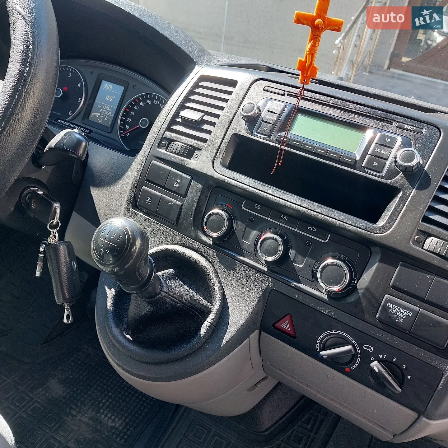 2015 Volkswagen Transporter - мініатюра 16