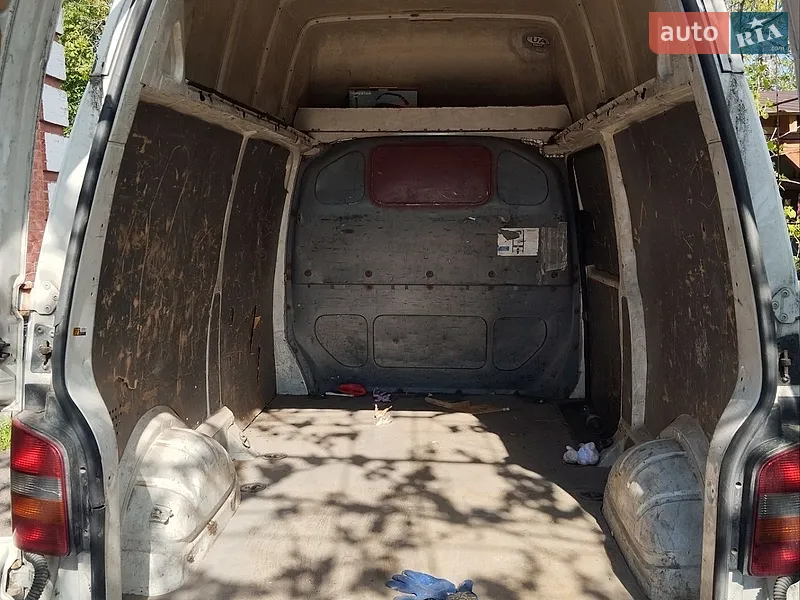 Volkswagen Transporter 2005 VIN WV1ZZZ7HZ5H069944 фото оголошення 3 з 29