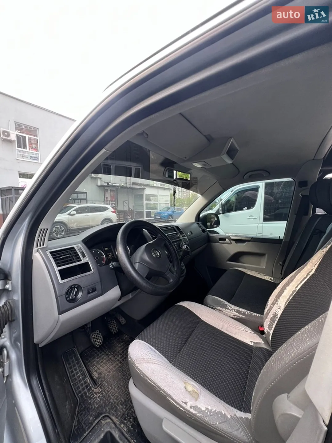 2011 Volkswagen Transporter - мініатюра 12