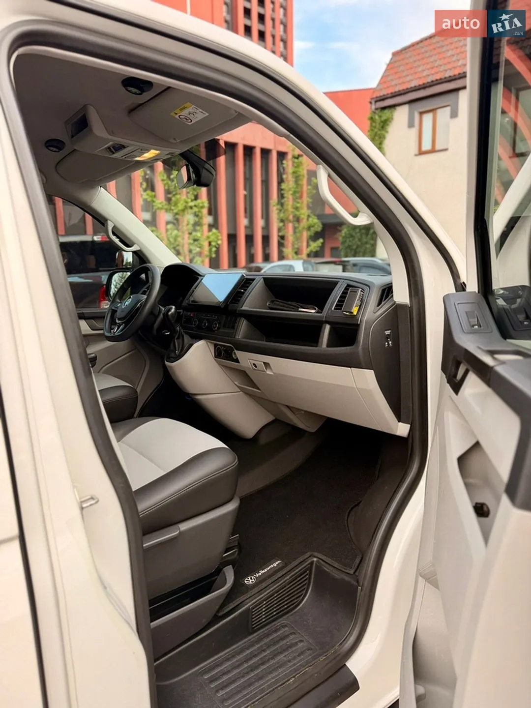 2018 Volkswagen Transporter - мініатюра 6