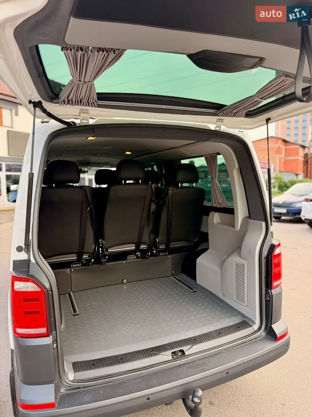 2018 Volkswagen Transporter - мініатюра 8