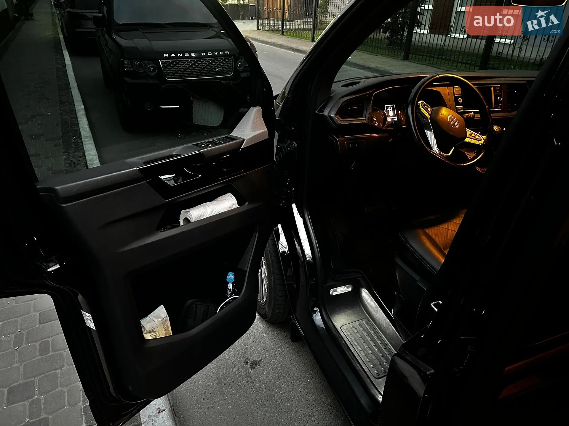 2021 Volkswagen Transporter - мініатюра 24