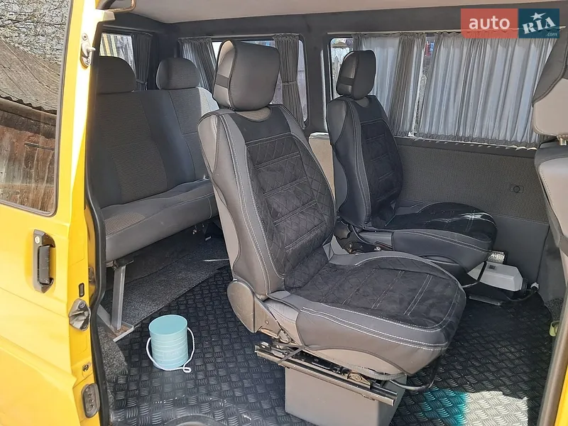 Volkswagen Transporter 2003 VIN WV1ZZZ70Z3H134779 фото оголошення 7 з 41