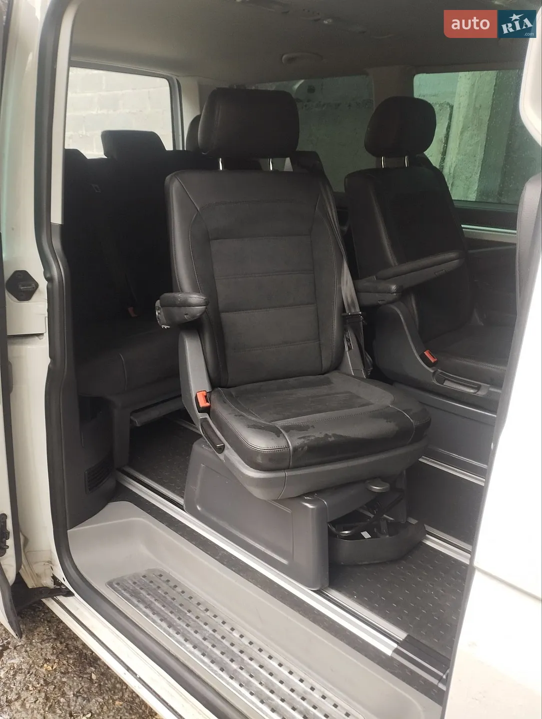 2021 Volkswagen Transporter - мініатюра 21