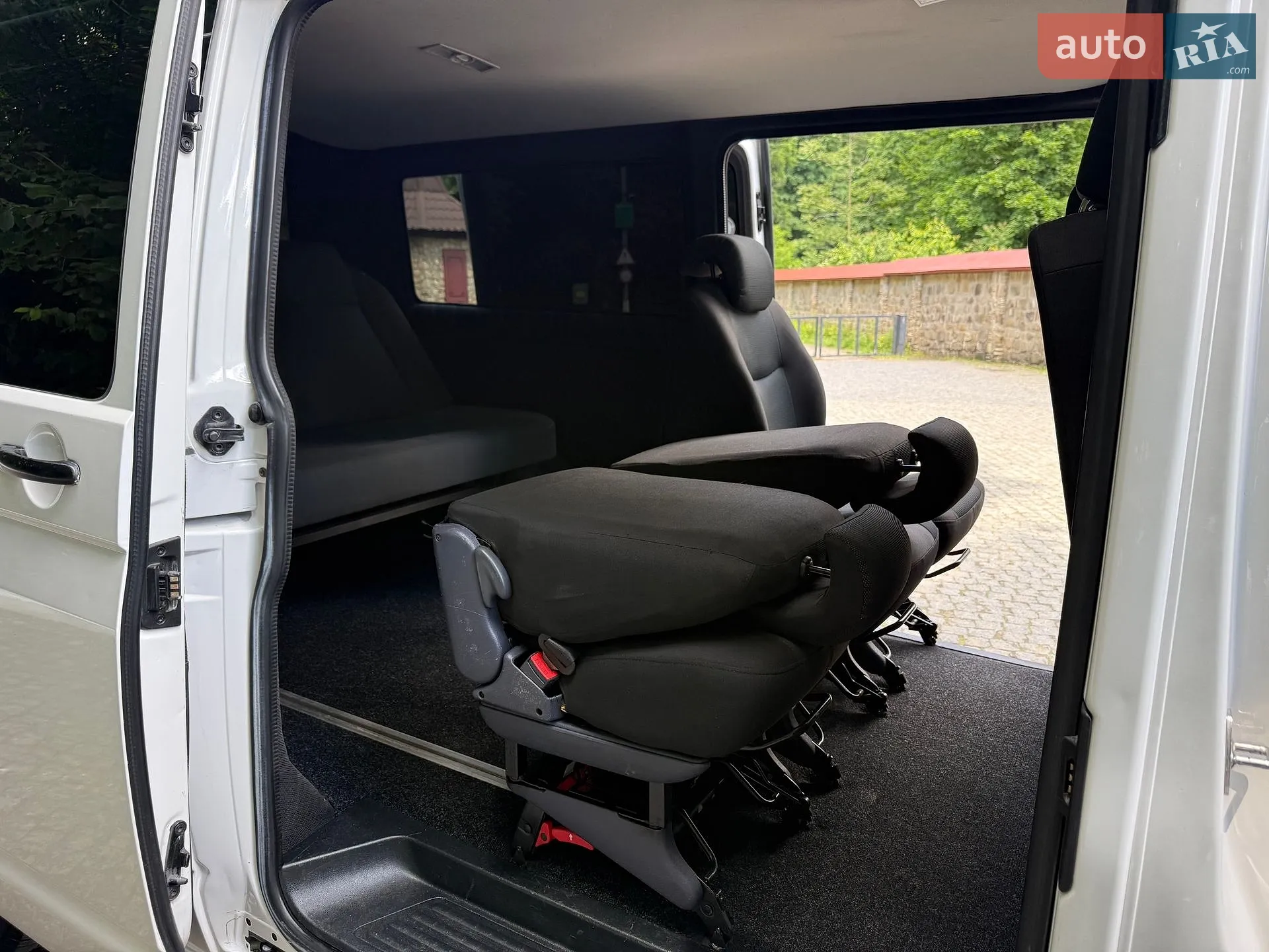 2017 Volkswagen Transporter - мініатюра 41