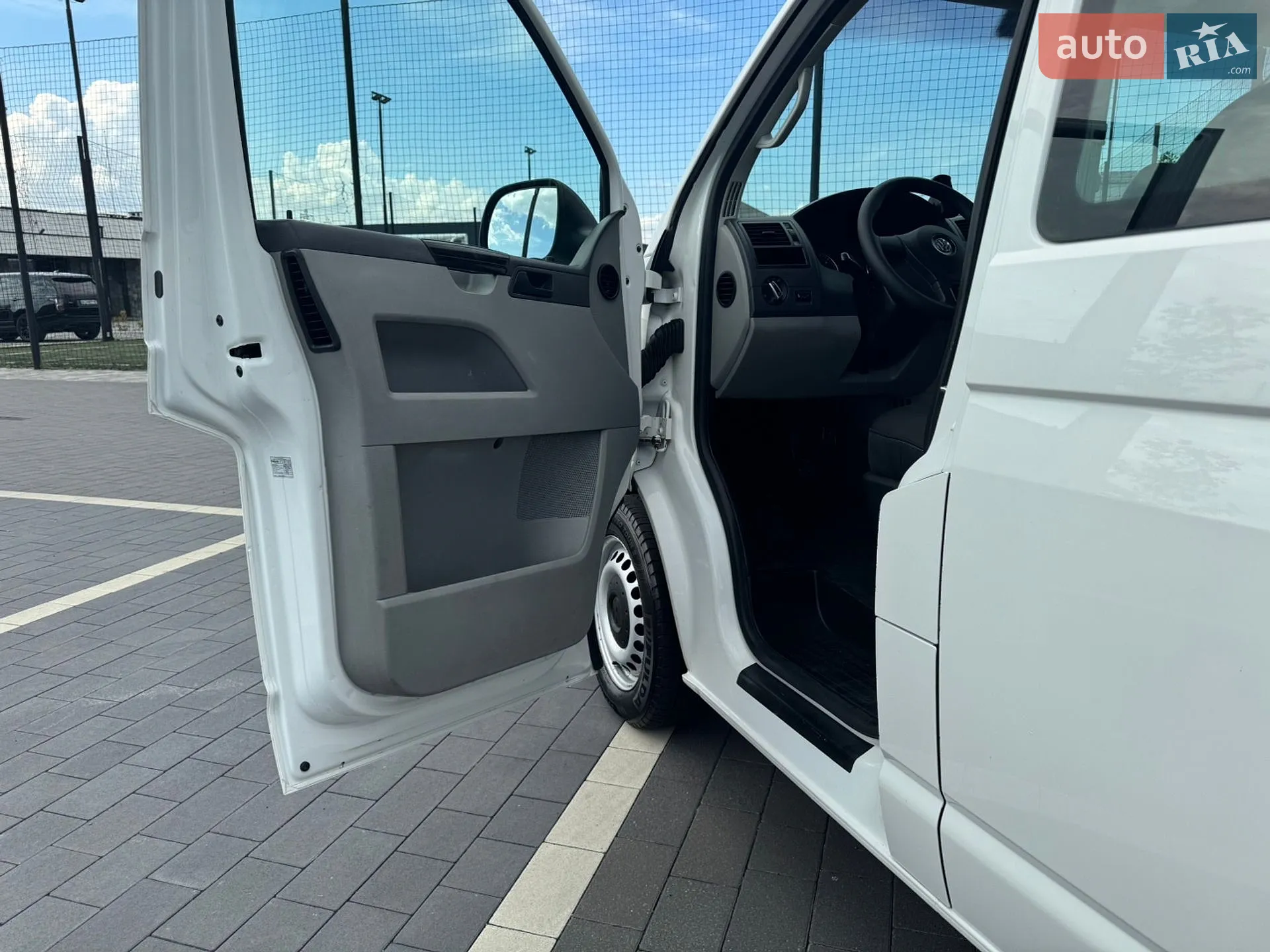 2012 Volkswagen Transporter - мініатюра 20