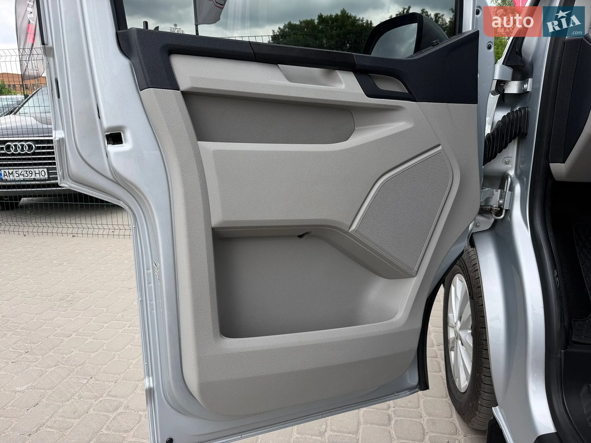 2019 Volkswagen Transporter - мініатюра 23