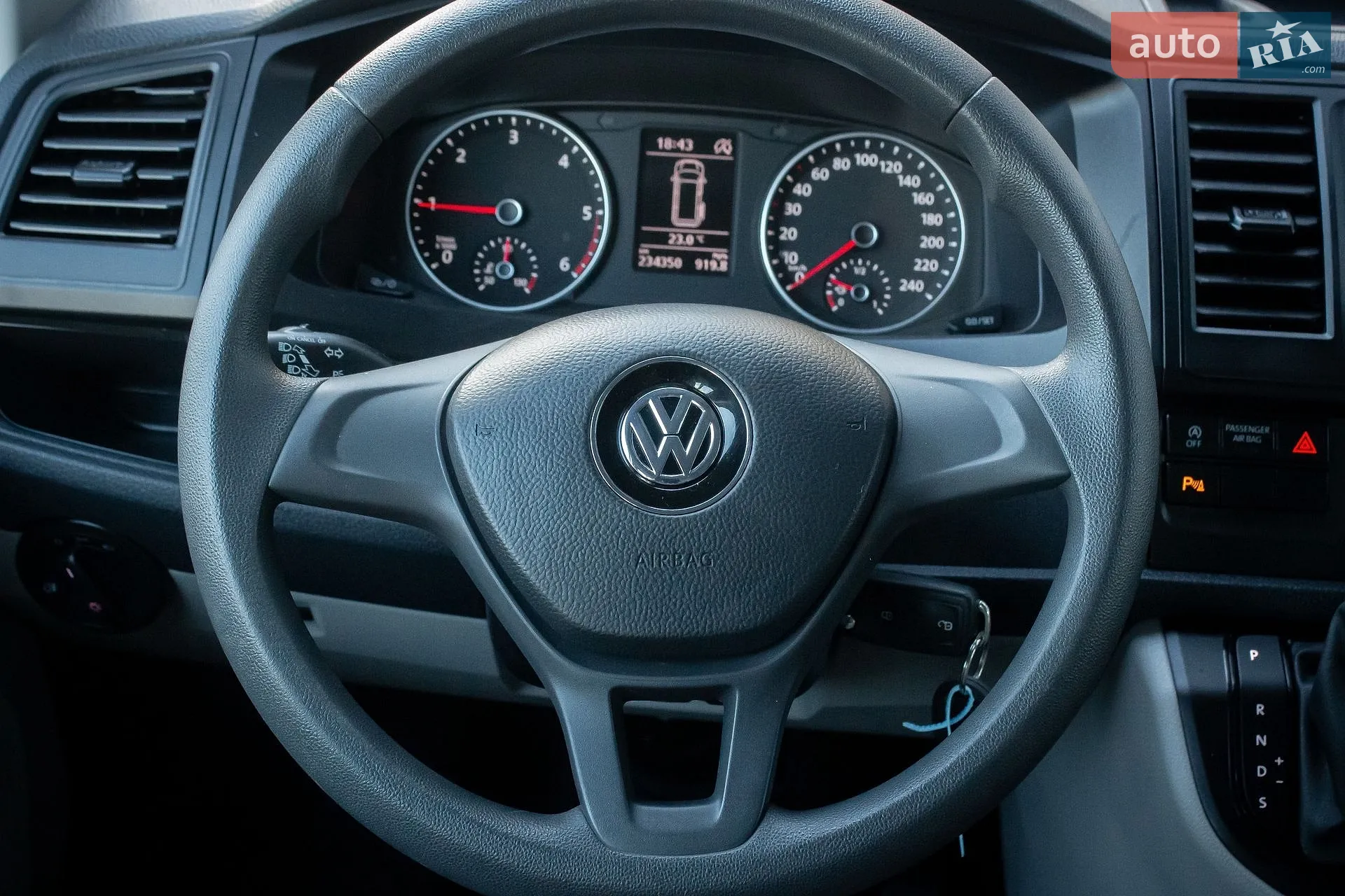 2019 Volkswagen Transporter - мініатюра 19