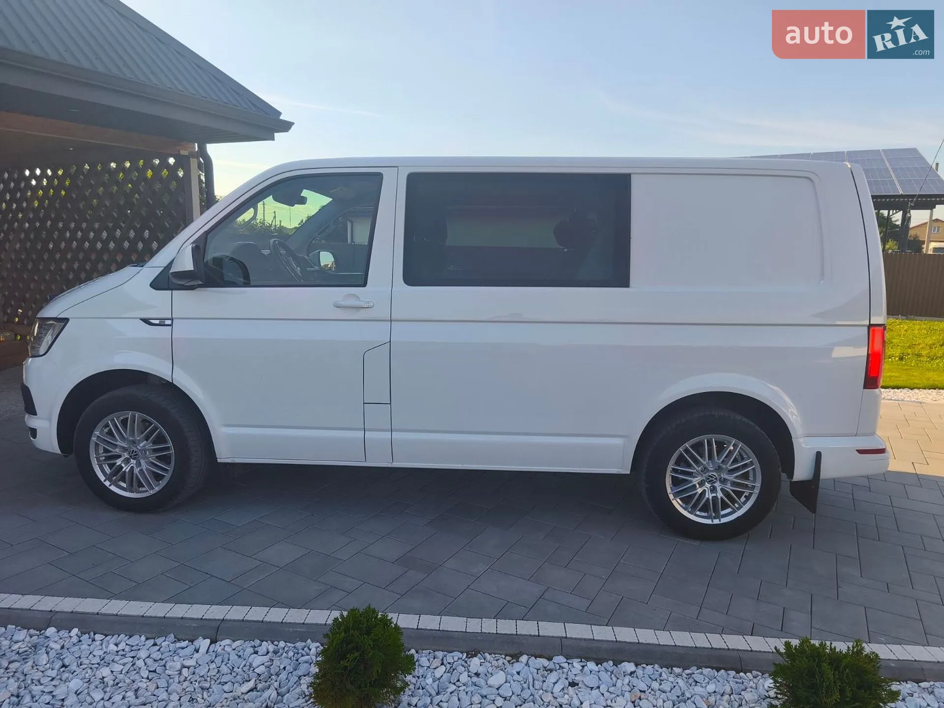 2017 Volkswagen Transporter - мініатюра 10