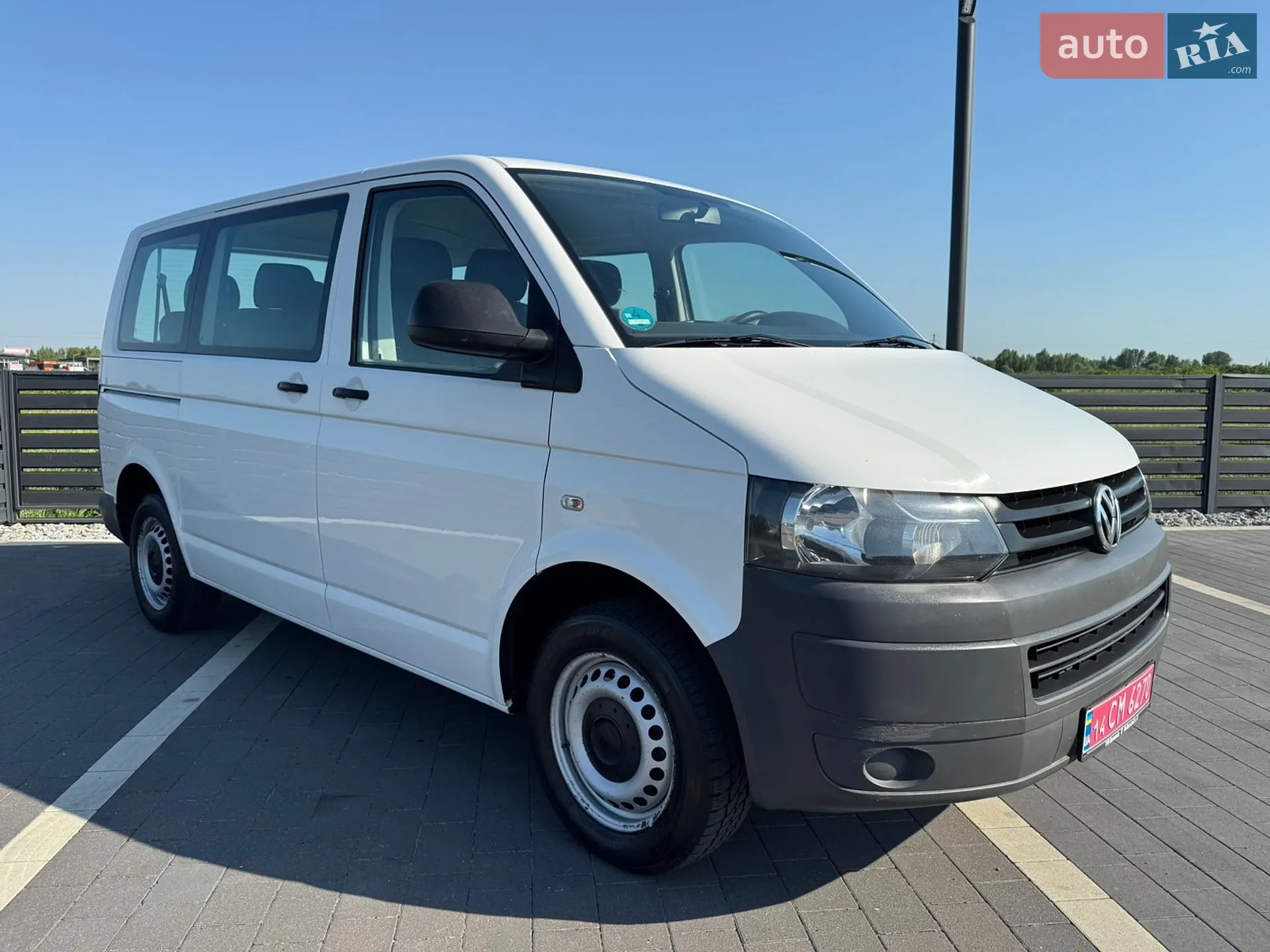 2012 Volkswagen Transporter - фото 1