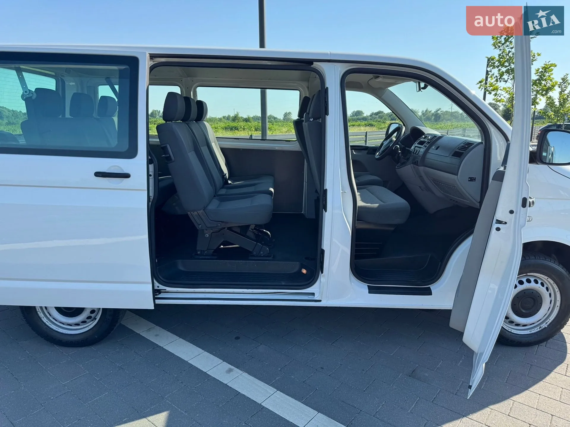2012 Volkswagen Transporter - мініатюра 33