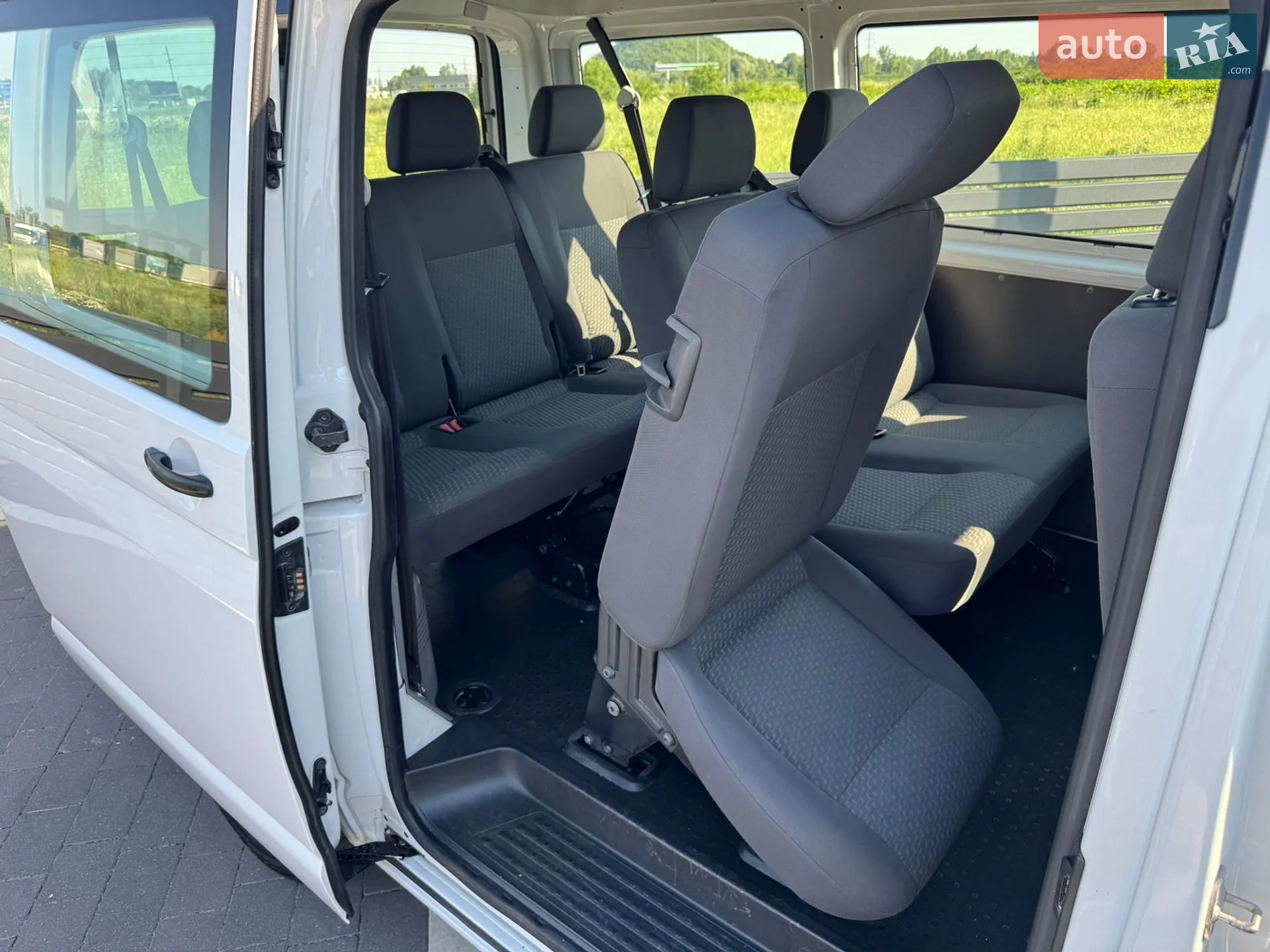 2012 Volkswagen Transporter - мініатюра 39