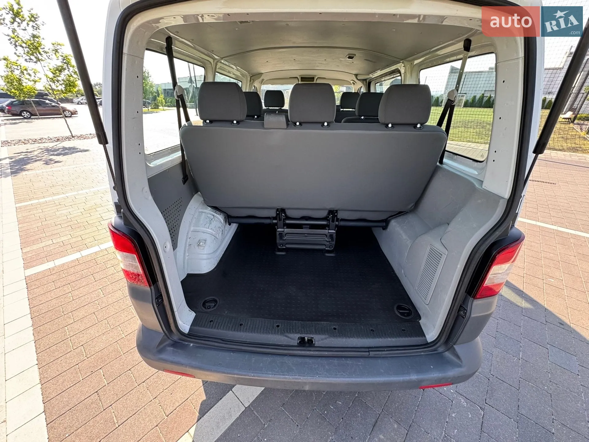 2012 Volkswagen Transporter - мініатюра 50
