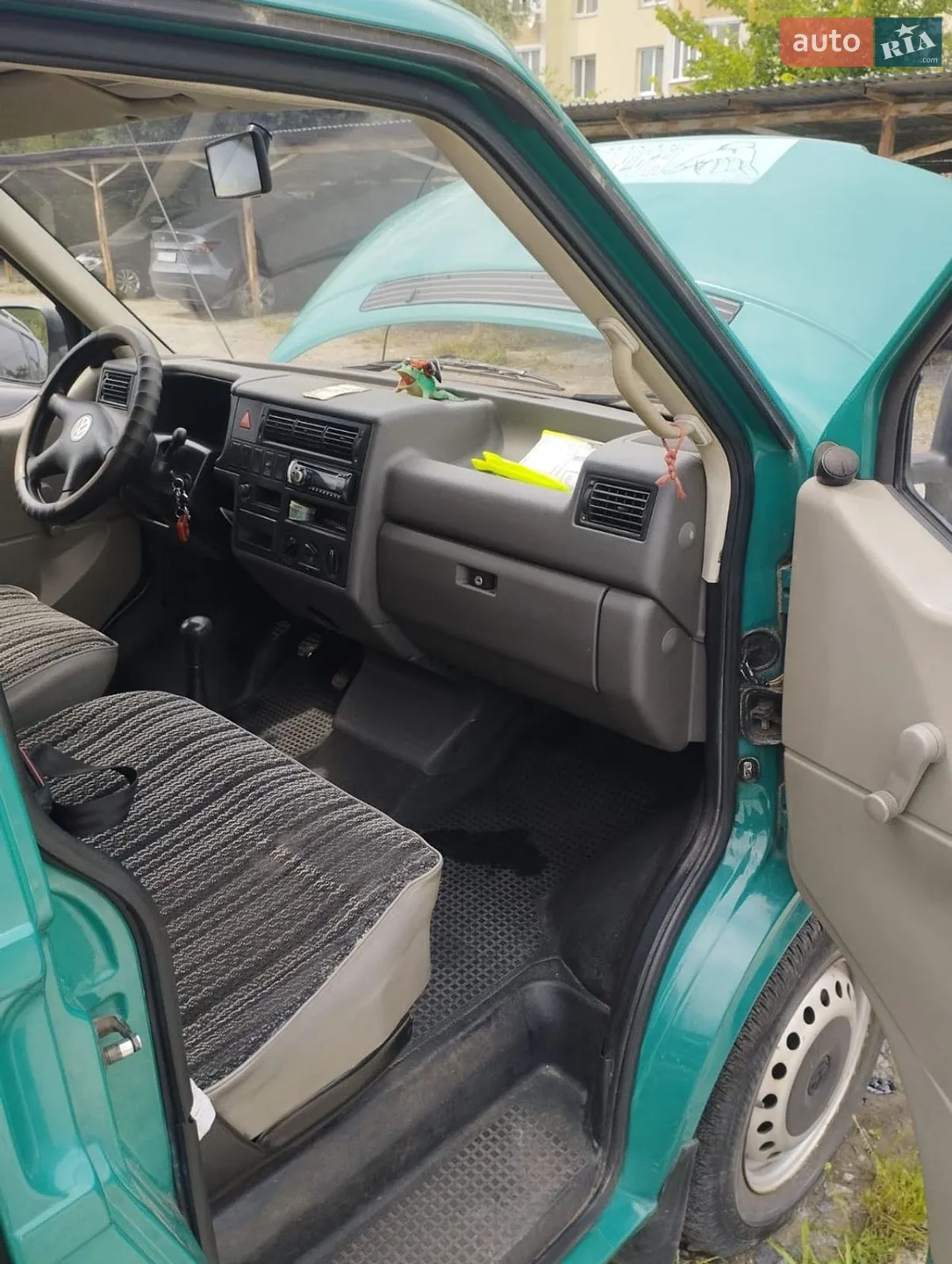 Volkswagen Transporter 1999 VIN WV1ZZZ70ZXH116290 фото оголошення 5 з 6