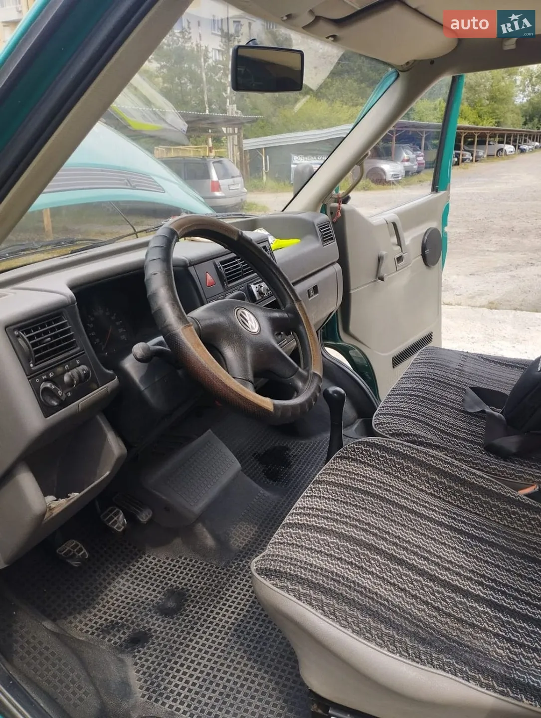 Volkswagen Transporter 1999 VIN WV1ZZZ70ZXH116290 фото оголошення 4 з 6