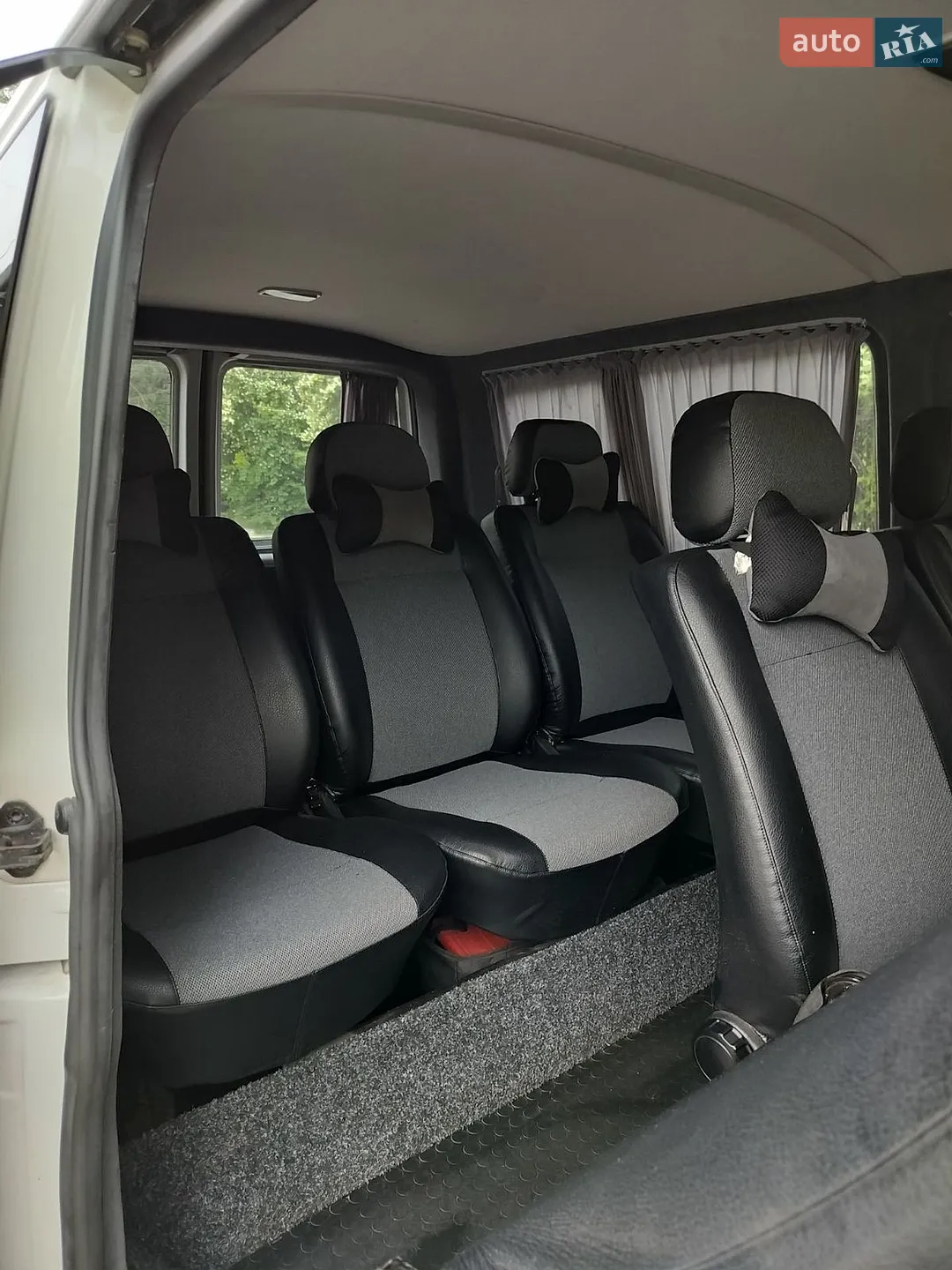 2011 Volkswagen Transporter - мініатюра 12