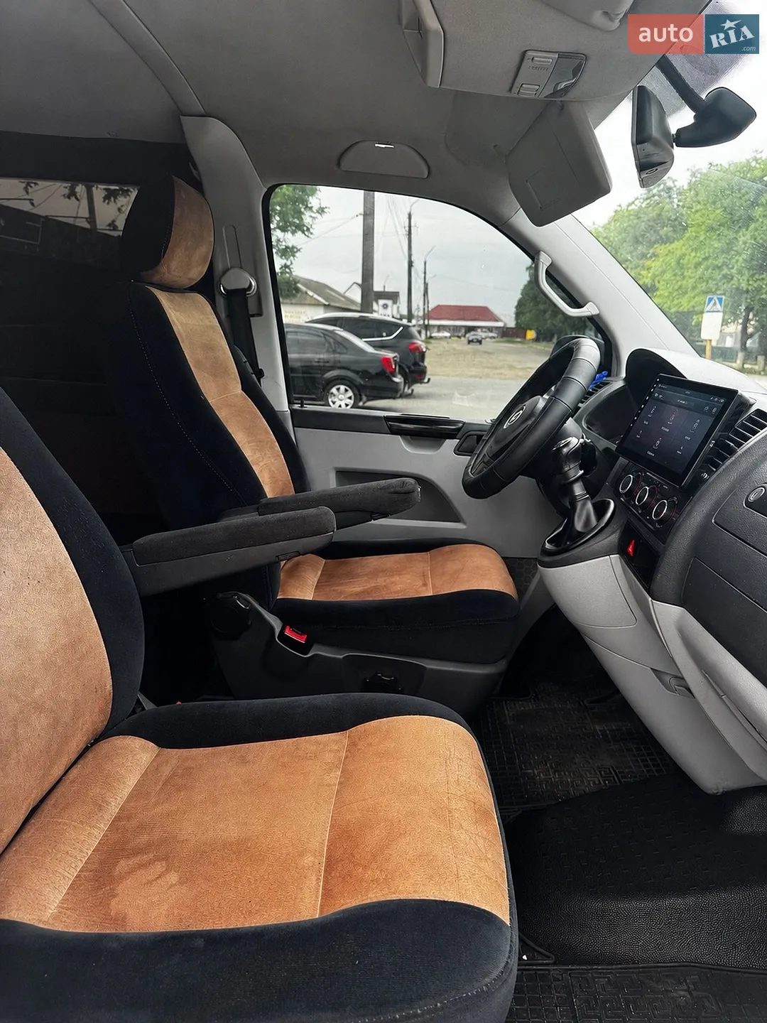 2010 Volkswagen Transporter - мініатюра 22
