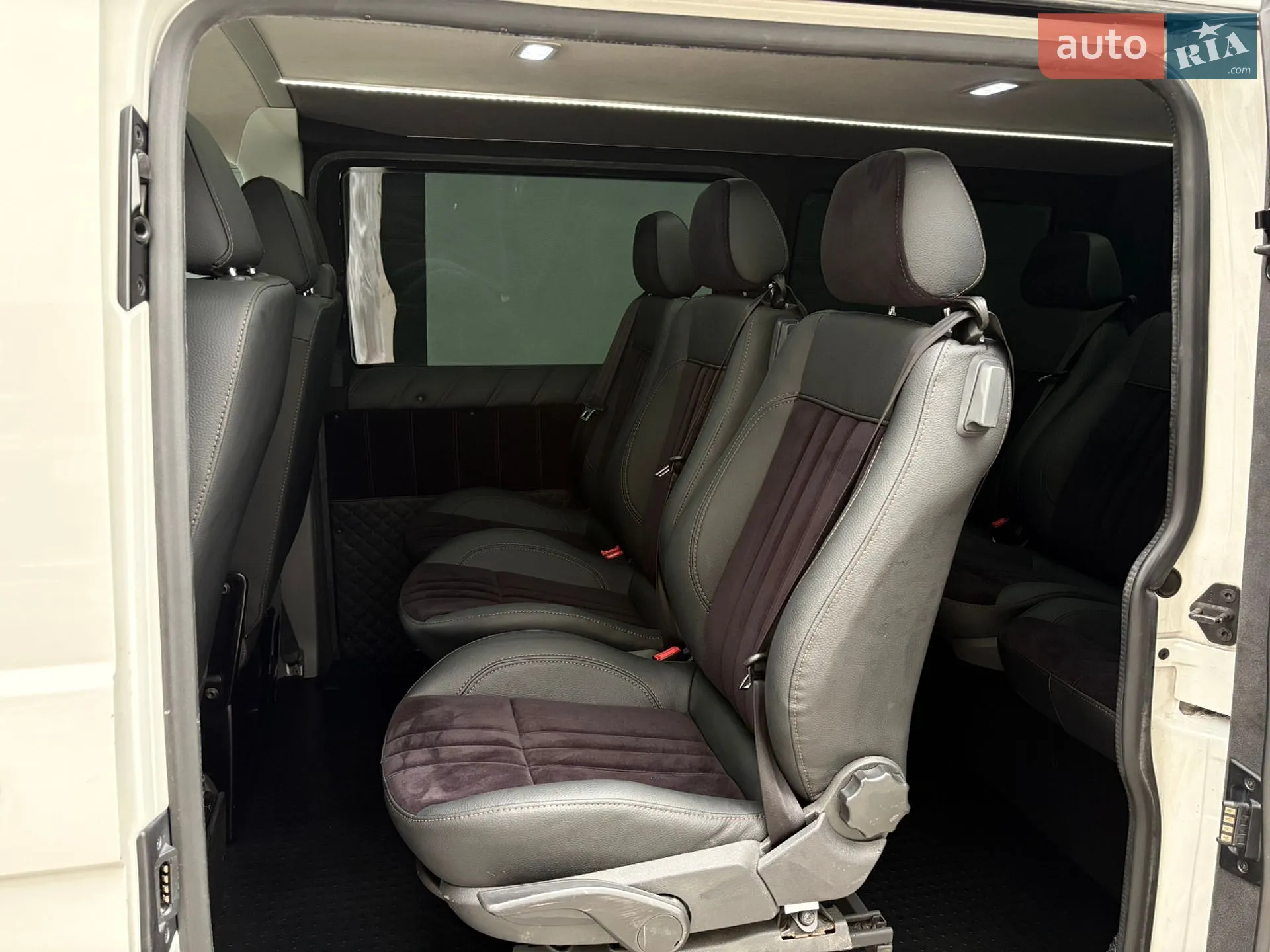 2020 Volkswagen Transporter - мініатюра 42