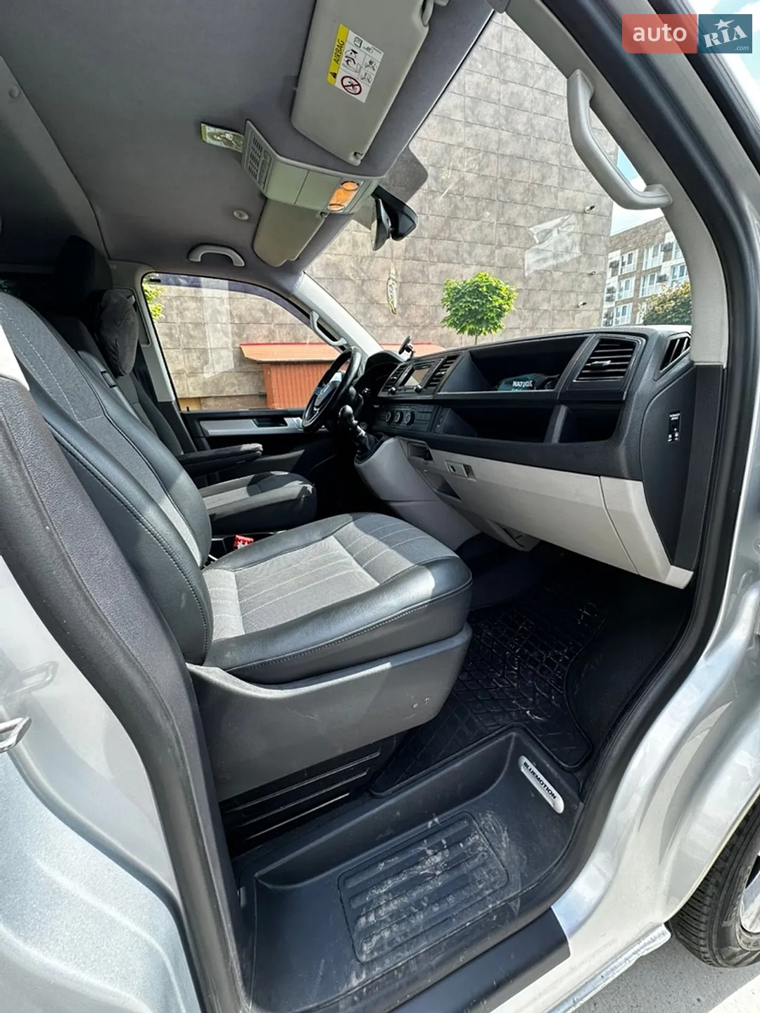 2016 Volkswagen Transporter - мініатюра 8