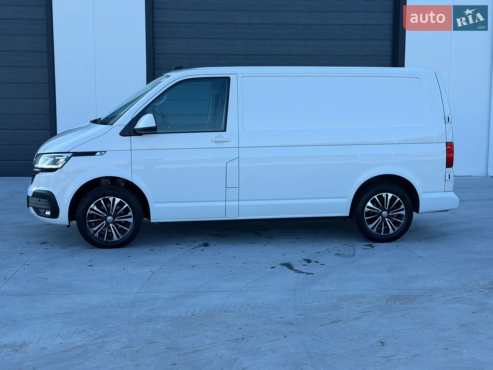 2023 Volkswagen Transporter - мініатюра 9