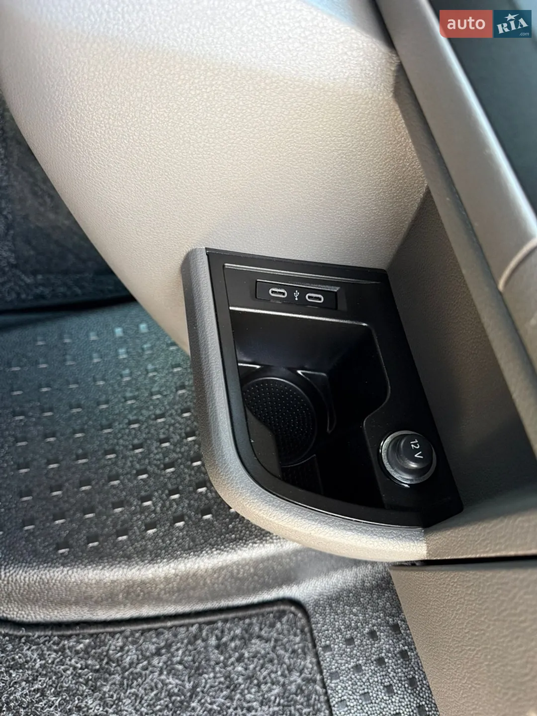 2022 Volkswagen Transporter - мініатюра 83