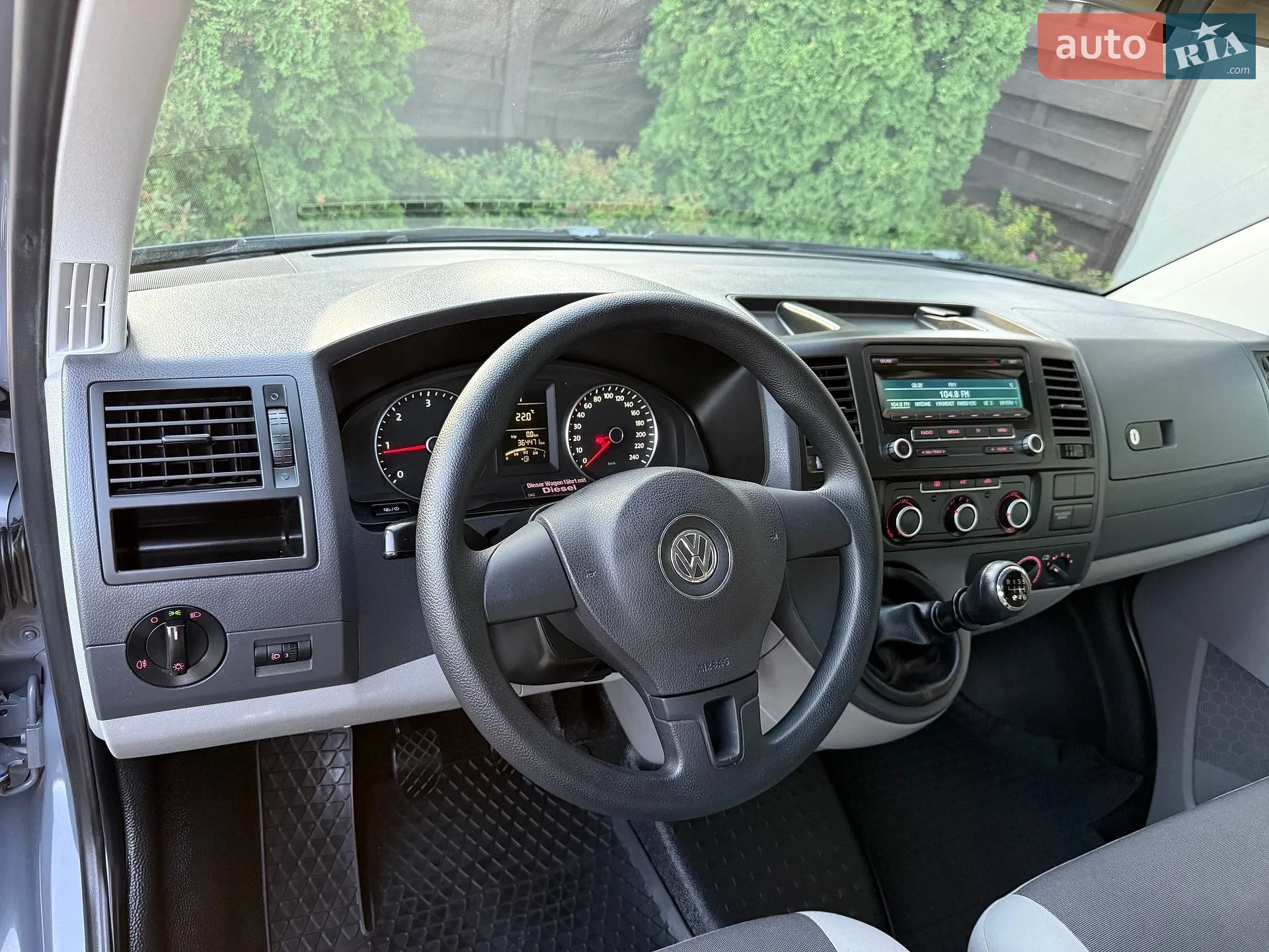 2015 Volkswagen Transporter - мініатюра 40