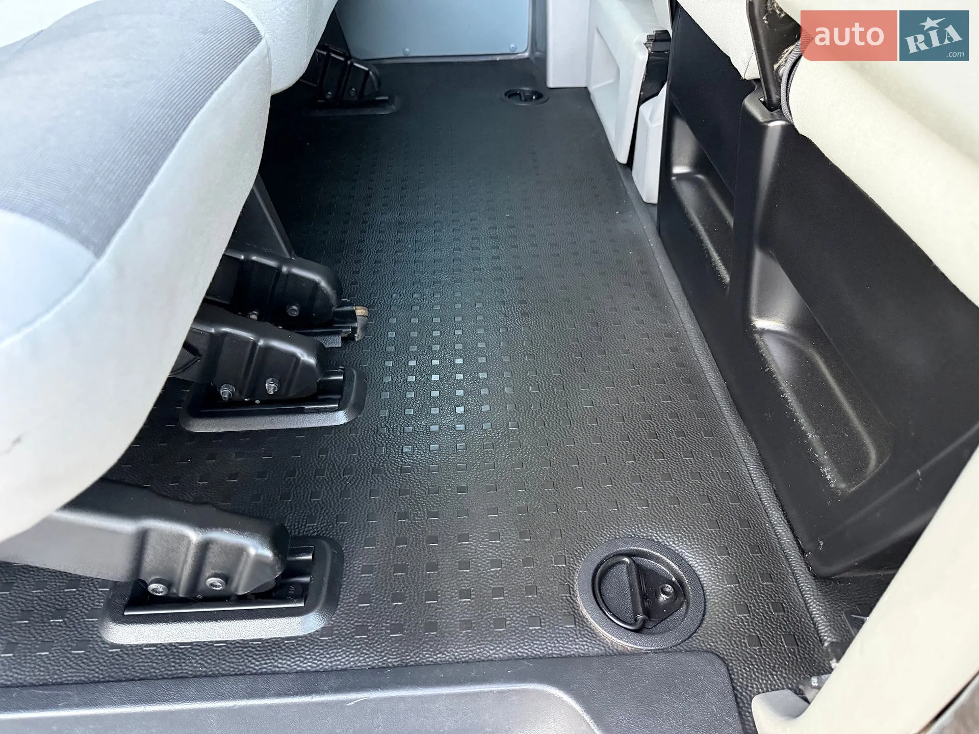 2015 Volkswagen Transporter - мініатюра 86