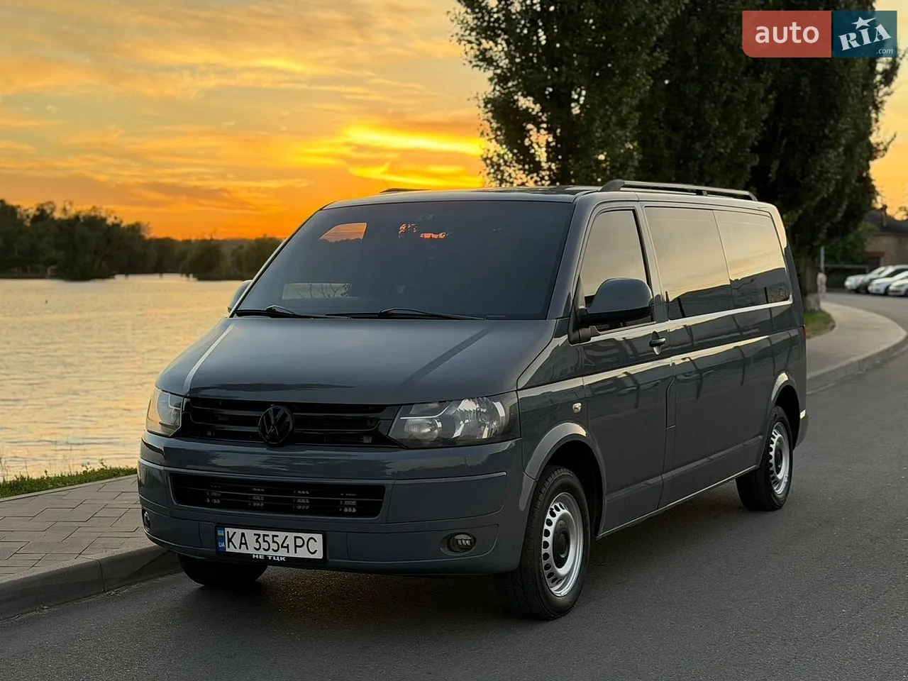 2010 Volkswagen Transporter - мініатюра 23