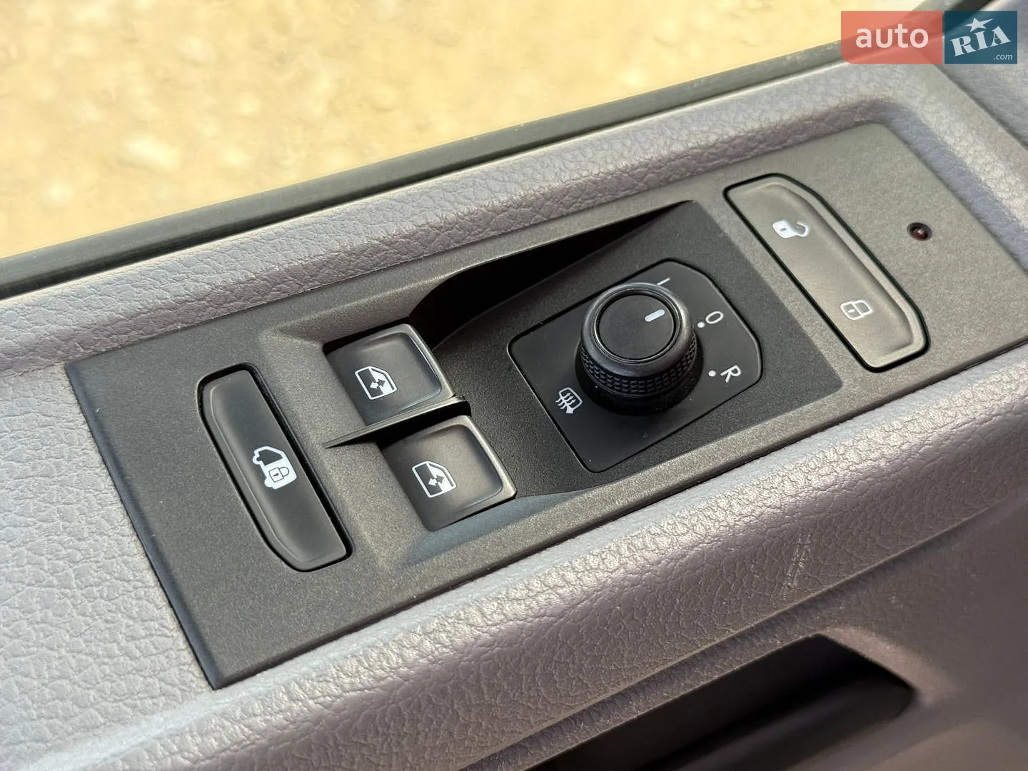 2023 Volkswagen Transporter - мініатюра 27