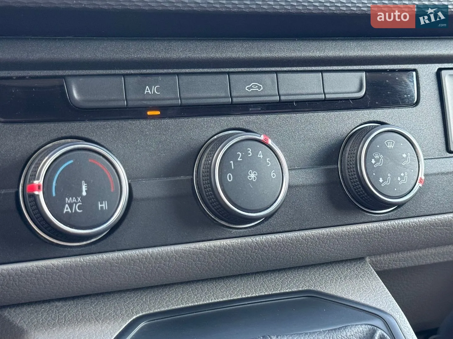 2023 Volkswagen Transporter - мініатюра 51