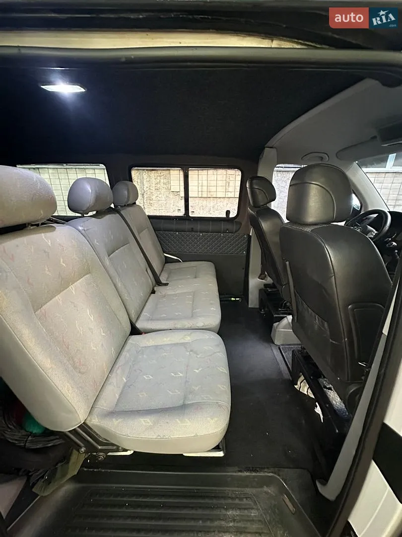 2011 Volkswagen Transporter - мініатюра 8