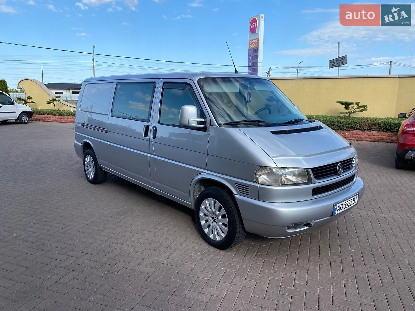 Volkswagen Transporter 2001 VIN WV1ZZZ70Z1H125664 фото оголошення 15 з 18